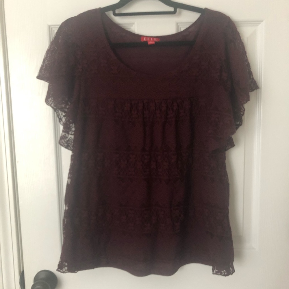 Elle burgundy lace top